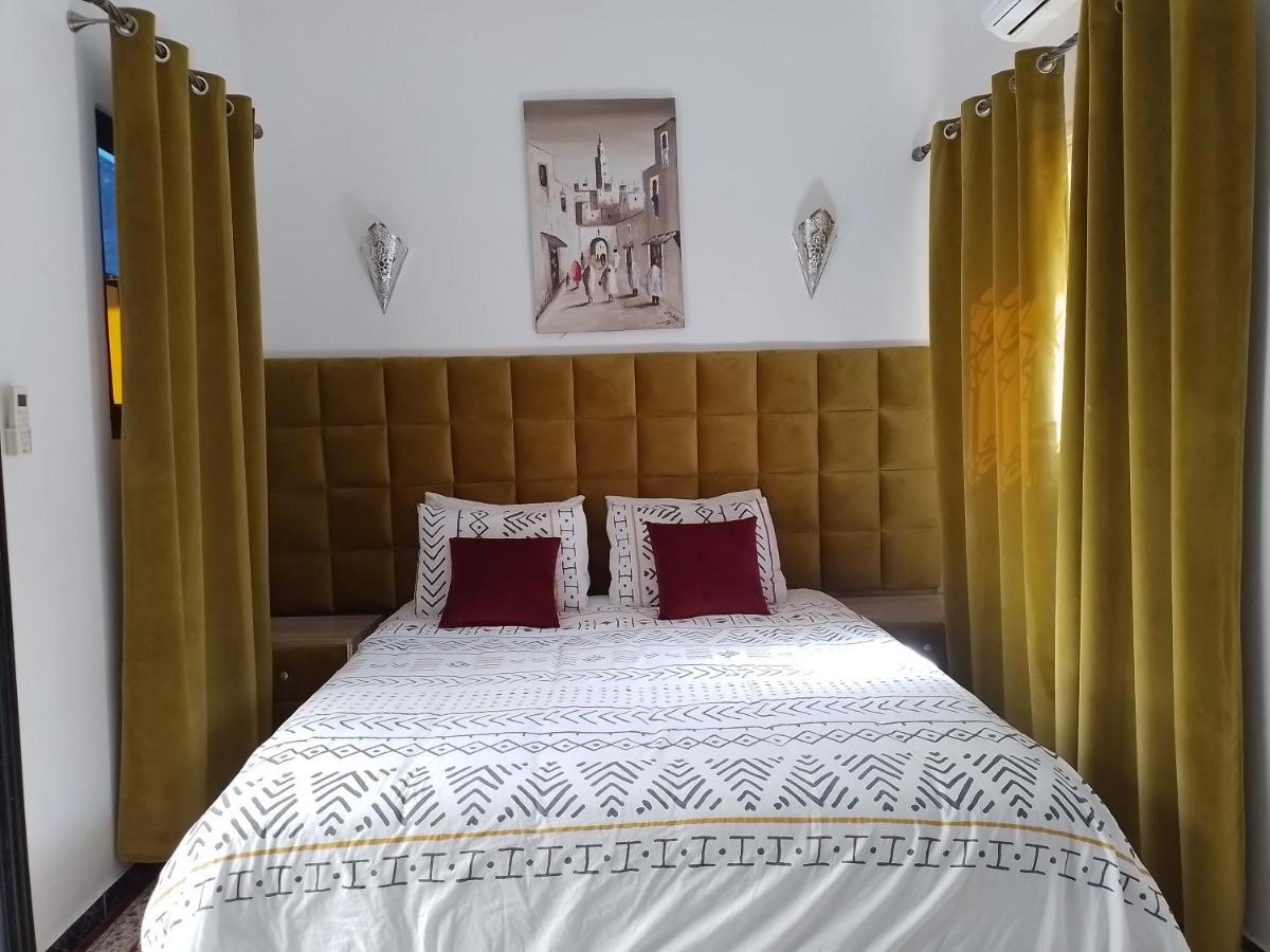 Un Riad Pour Se Divertir En Famille & Se Detendre Marrakesh Ngoại thất bức ảnh